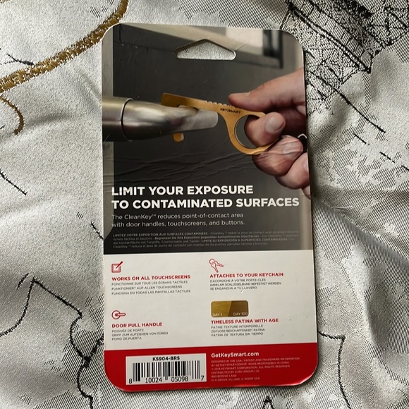 KEYSMART CLEANKEY Kills 99.9% of Bacteria Tool Brass Key Touch Screens NEW! - Picture 5 of 5